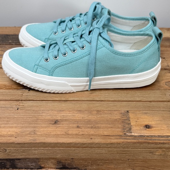 NWT Clarks Roxby Lace Canvas Sneakers - Picture 3 of 8